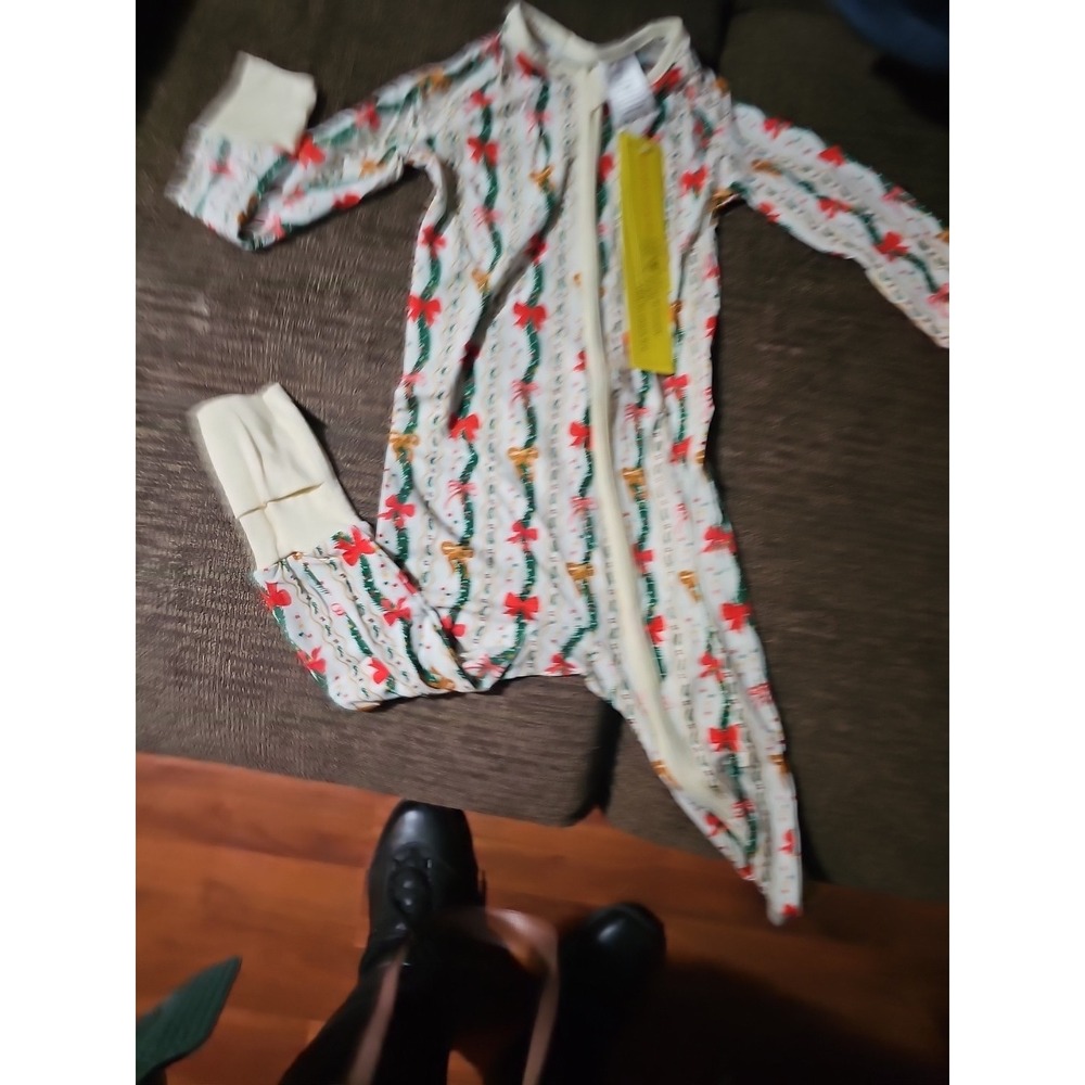 White Christmas Bamboo  Zippy Double Zipper 6 To 9 Months
